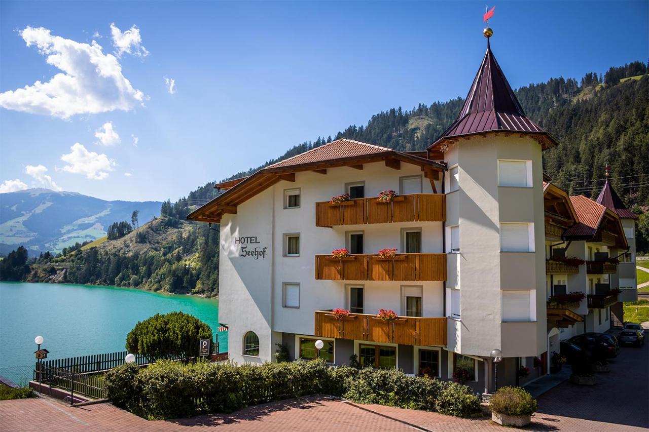 Hotel Seehof Weisberg-Taisten Buitenkant foto