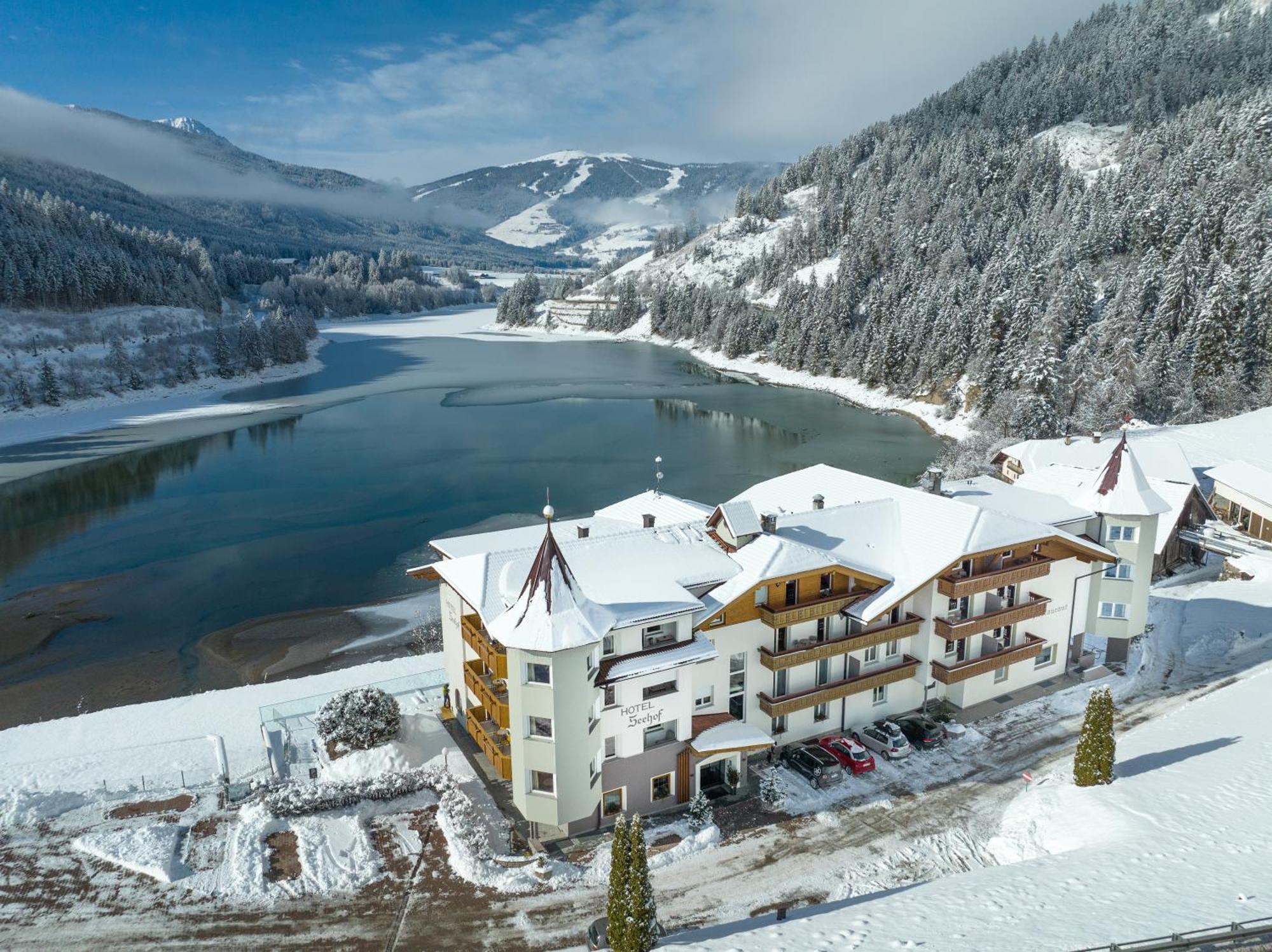 Hotel Seehof Weisberg-Taisten Buitenkant foto