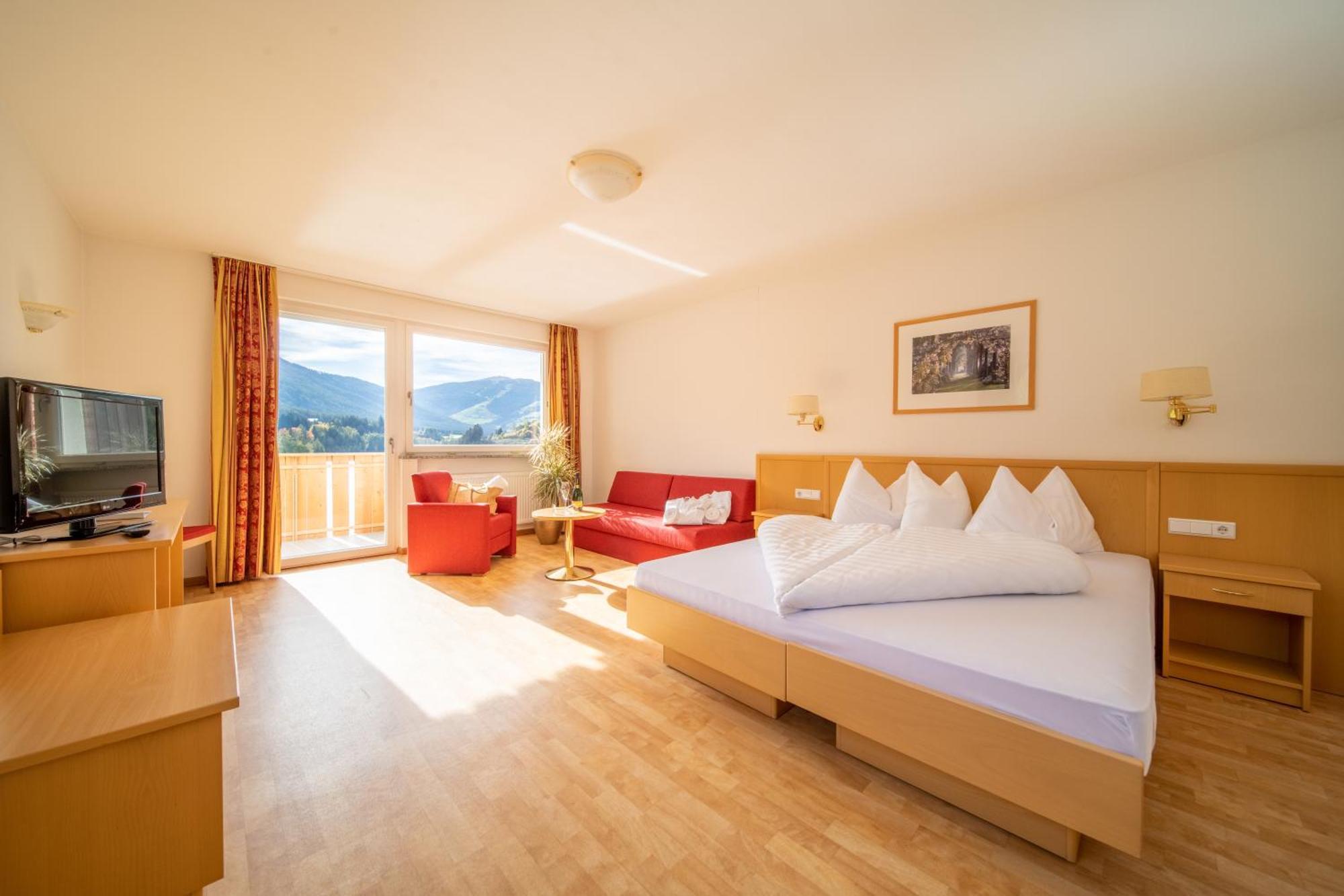 Hotel Seehof Weisberg-Taisten Buitenkant foto